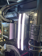 Load image into Gallery viewer, INFINITE | RTX 5090 PC | 8 INSTANT LOOT
